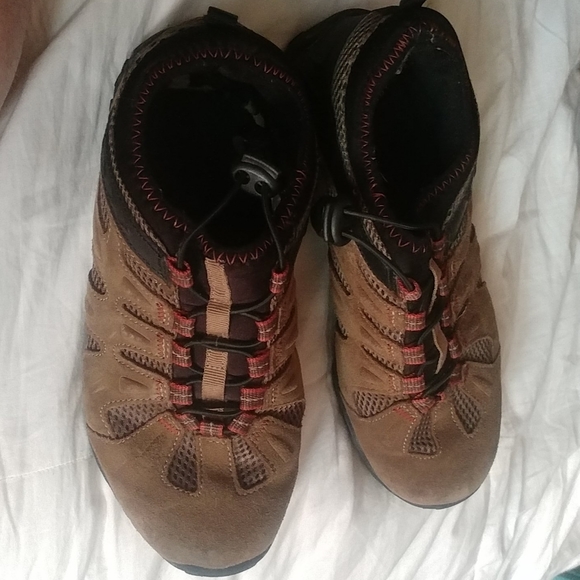 Ozark Trail Other - Mens Brown Ozark Trail Shoes Size 7.5